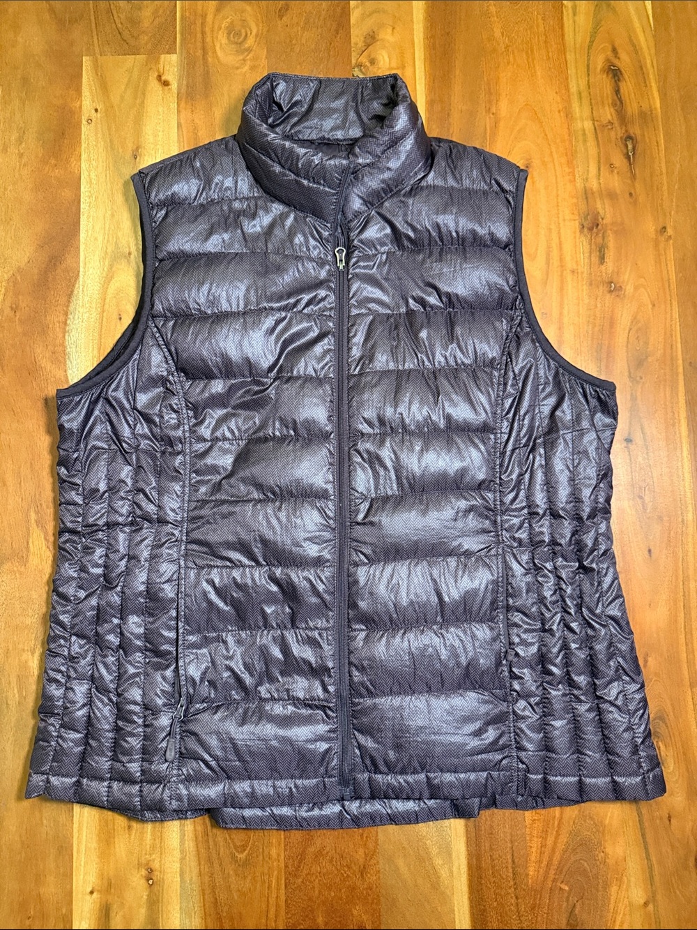 Women’s Quilted Puffer Vest in Eggplant